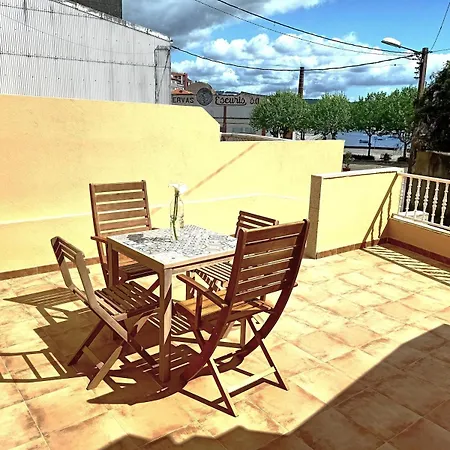 Casa Frente Al Mar En Boiro