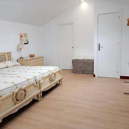 Casa Frente Al Mar En Boiro